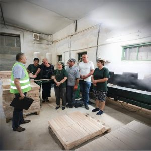 перша медична